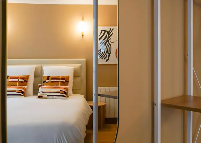 Apartament Duplex Climatise - Grands Boulevards