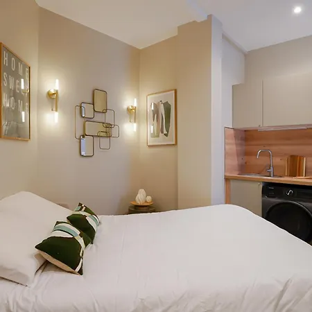 Duplex Climatise - Grands Boulevards * Paris