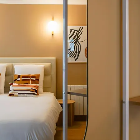 Apartment Duplex Climatise - Grands Boulevards